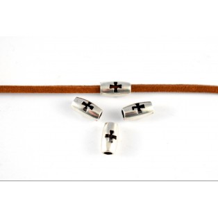 Μεταλλικό σταυρουδάκι 10*4mm